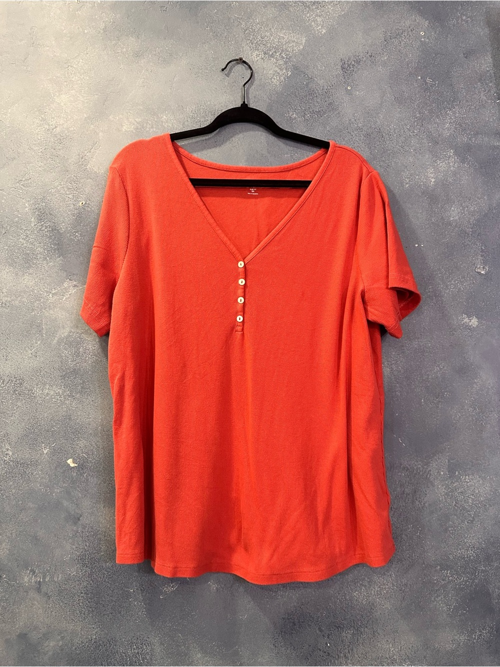 Old Navy Coral Short Sleeve V-Neck Henley Top